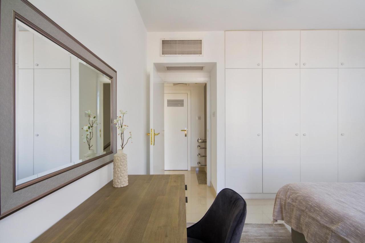 Bespoke Residences - 3 Bedroom Waikiki Townhouses Дубай Екстериор снимка