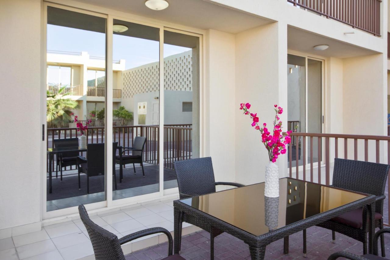 Bespoke Residences - 3 Bedroom Waikiki Townhouses Дубай Екстериор снимка